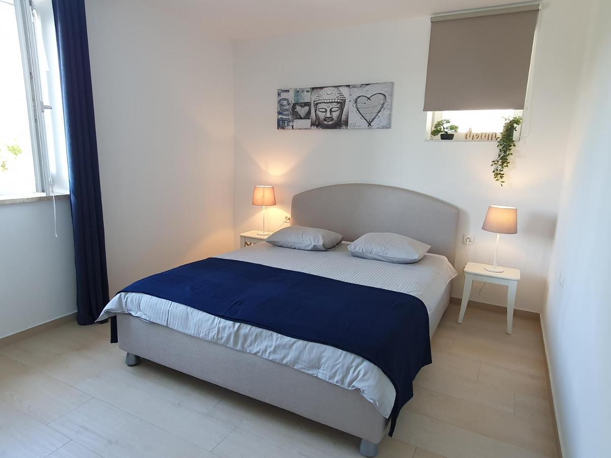 Apartmani Melanie Poreč Eksteriør bilde