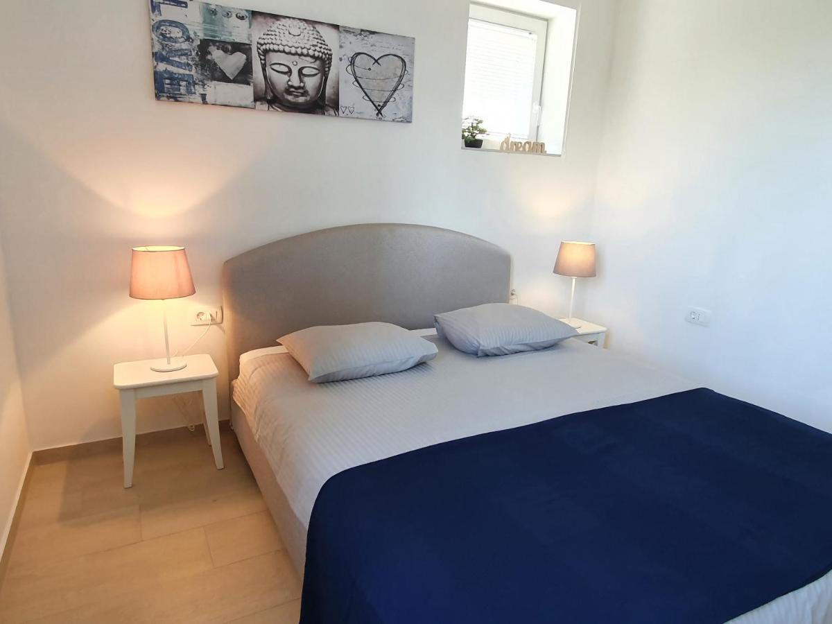 Apartmani Melanie Poreč Eksteriør bilde